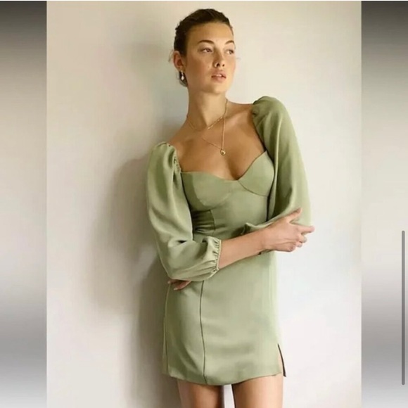 Aritzia Novella Dress Sage Frost - Picture 9 of 9